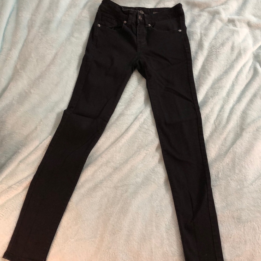 Black jeggings